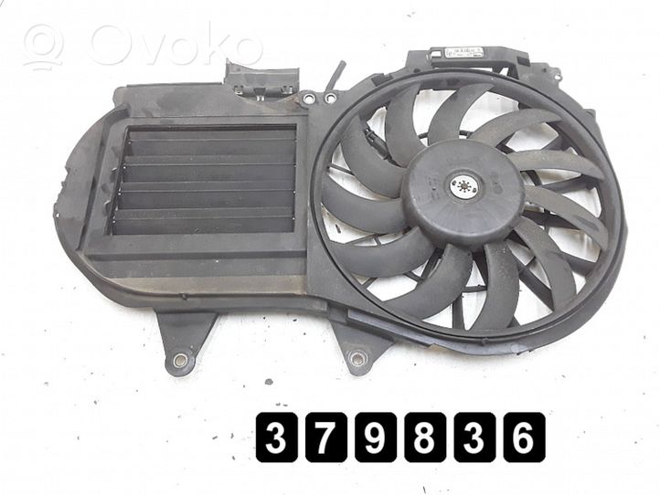 Audi A4 S4 B6 8E 8H Elektrinis radiatorių ventiliatorius 1800turbo petrol 8e012120