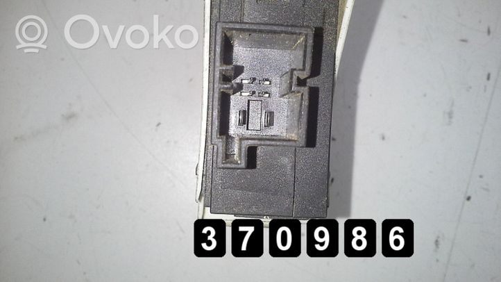 Audi A6 S6 C6 4F Priekšpusē elektriskā loga pacelšanas mehānisma komplekts 995077101