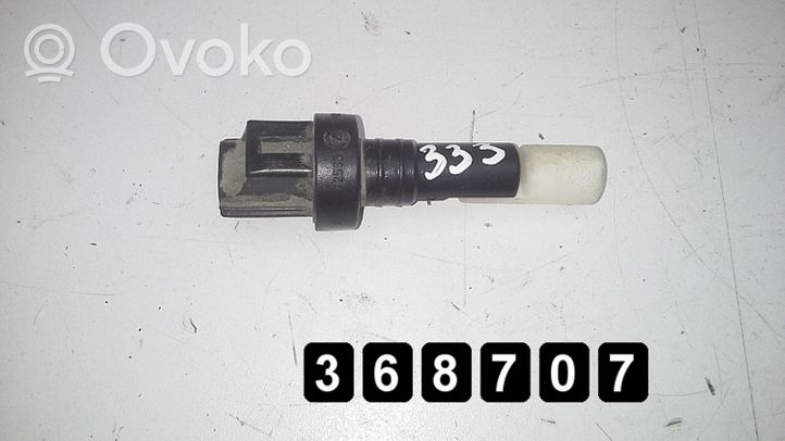 Ford Mondeo MK IV Paskirstymo velenėlio apsukų daviklis # 0023935