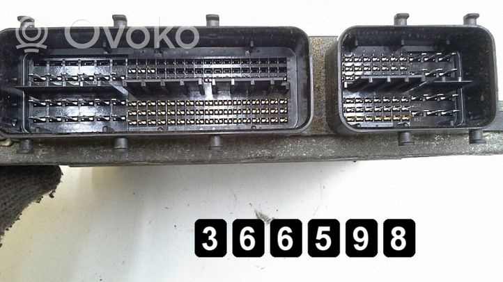 Toyota Auris 150 Variklio valdymo blokas 2000d 8966102d91 mb175800