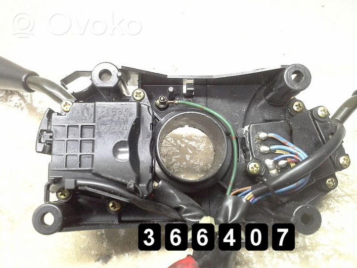 Toyota Corolla E120 E130 Autres commutateurs / boutons / leviers R170401