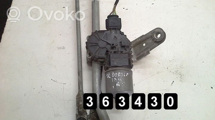 Volkswagen Beetle A5 Galinio stiklo valytuvo varikliukas 0390243079 5c2955119a