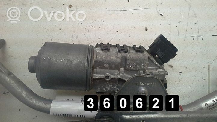 Peugeot 207 Takalasinpyyhkimen moottori # 0390241970