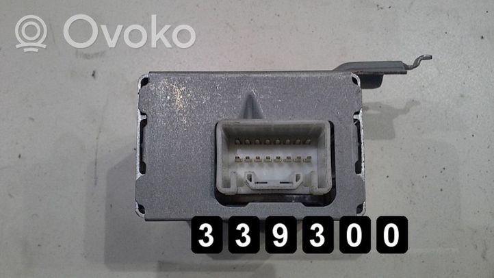 Toyota Corolla E120 E130 Sterownik / Moduł ECU 88240-02050