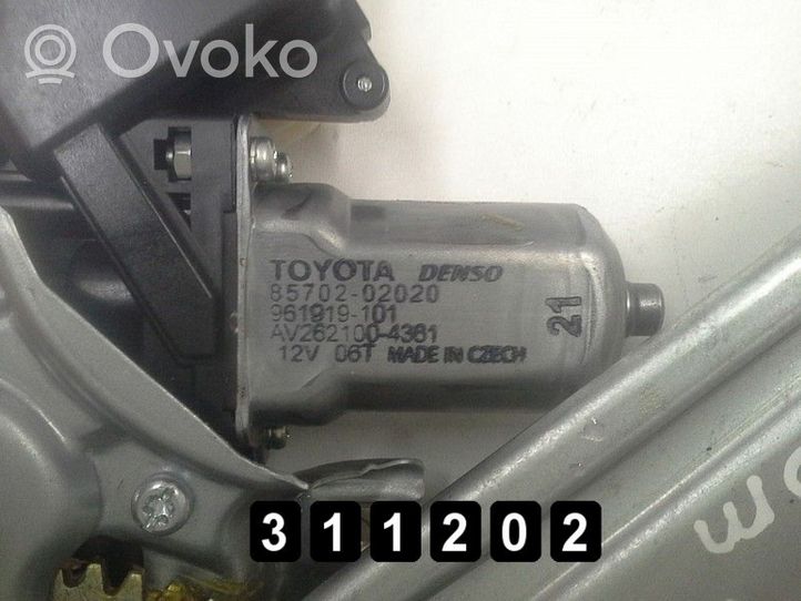 Toyota Auris 150 Etuoven ikkunan nostin moottorilla 85702-02020