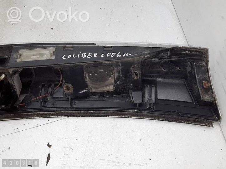 Dodge Caliber Bagāžnieka numura zīmes apgaismojuma līste 809323AB