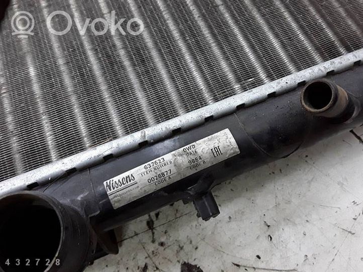 Renault Kangoo II Radiateur de refroidissement 637623