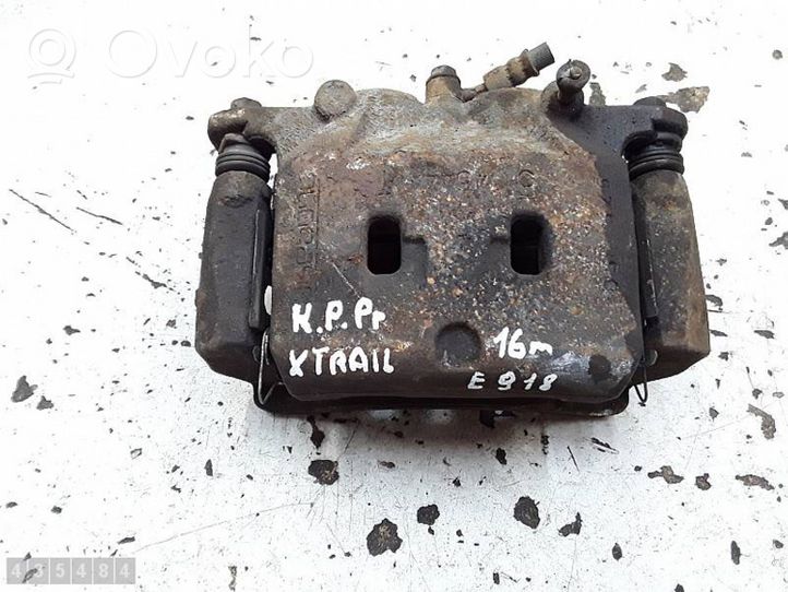 Nissan X-Trail T32 Caliper de freno delantero 