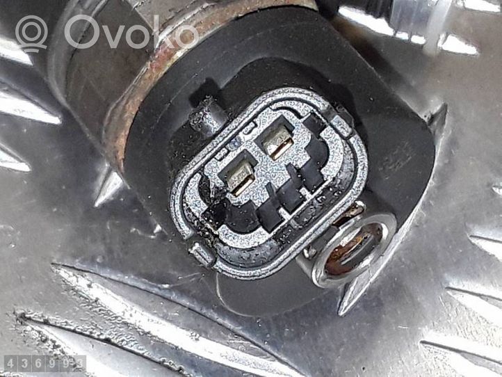 Hyundai Tucson JM Injecteur de carburant 0445110258