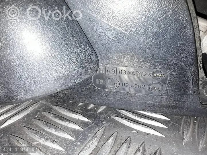 Nissan Navara Elektryczne lusterko boczne drzwi przednich E9024302