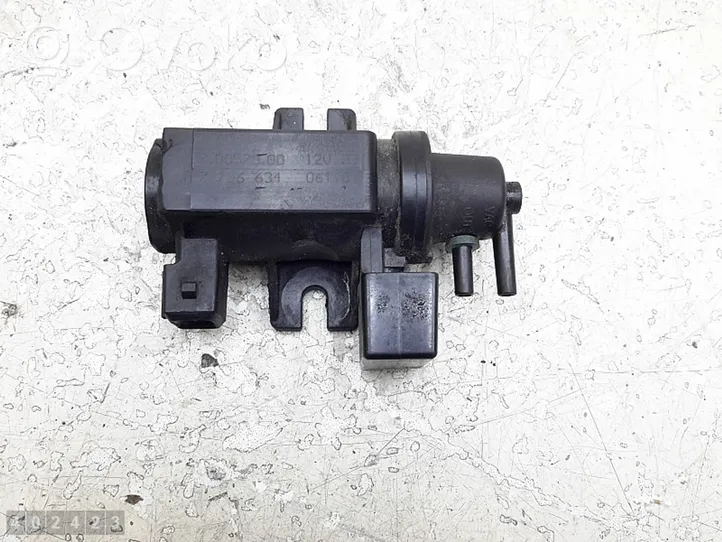 BMW M5 Turbo solenoid valve 