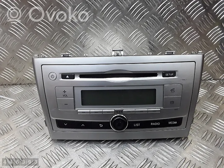 Toyota Avensis T270 Radio/CD/DVD/GPS-pääyksikkö 8612005220