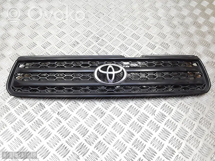 Toyota RAV 4 (XA10) Griglia anteriore 