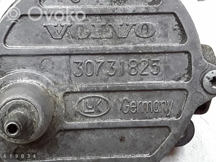 Volvo V70 Alipainepumppu 30731825