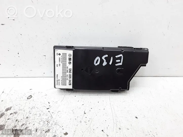 Volkswagen Polo V 6R GPS-navigaation ohjainlaite/moduuli 5N0035342B