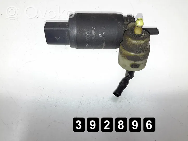 Volkswagen Fox Tuulilasi tuulilasinpesimen pumppu 