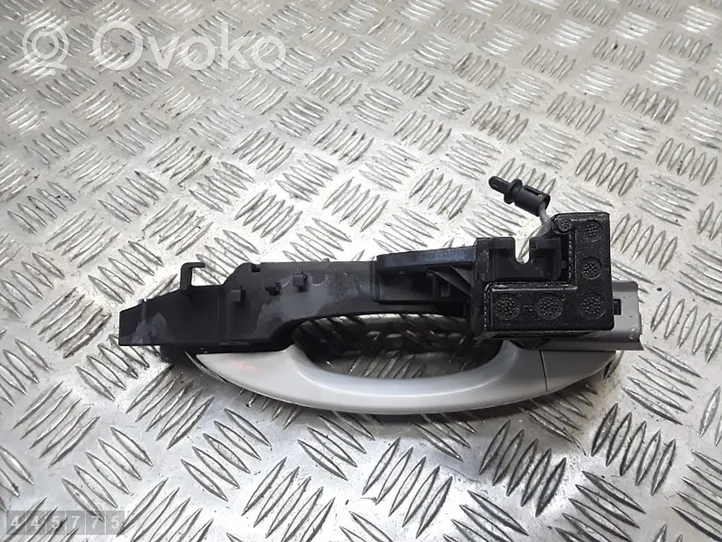 Audi A1 Loading door interior handle 8T2837886B