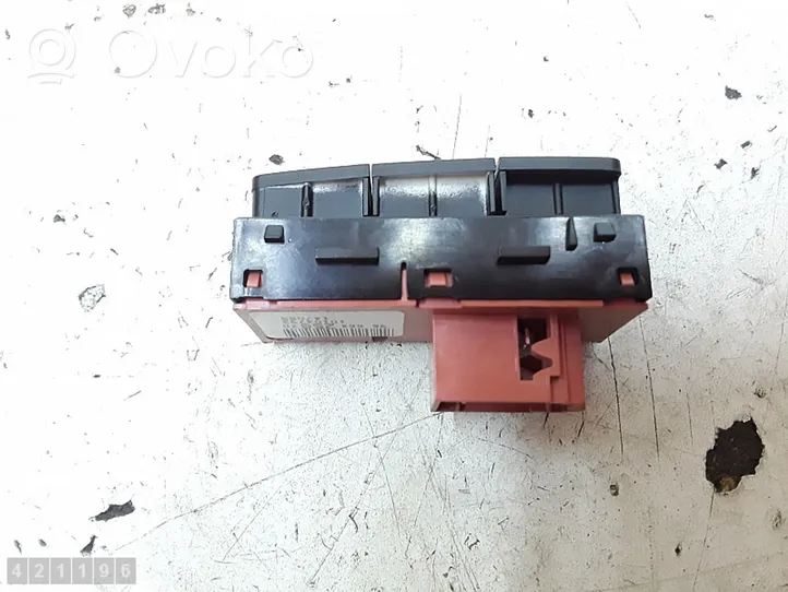 Citroen DS4 Interruptor del sensor de aparcamiento (PDC) 96664258zd