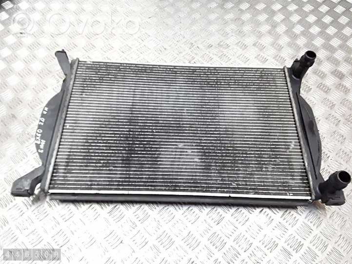 Seat Exeo (3R) Jäähdyttimen lauhdutin 8e0121251a