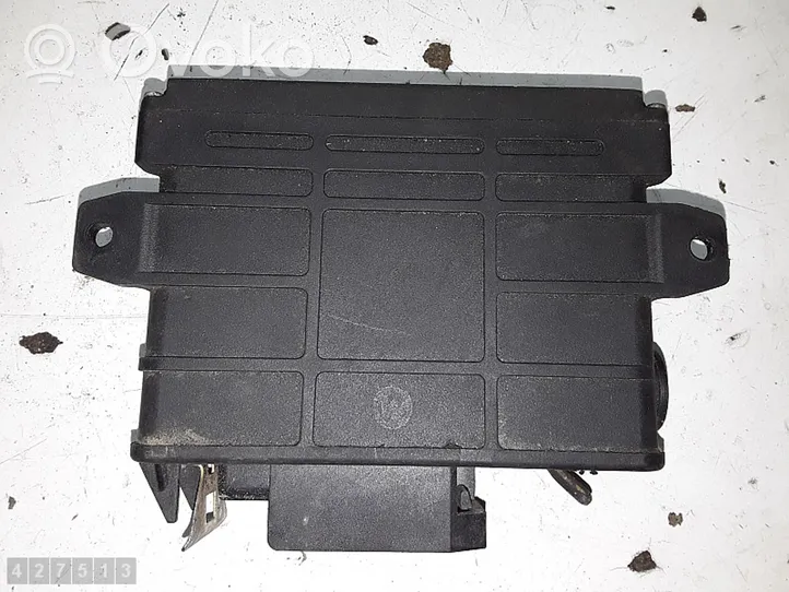 Volkswagen Golf I Calculateur moteur ECU 5DA00515500