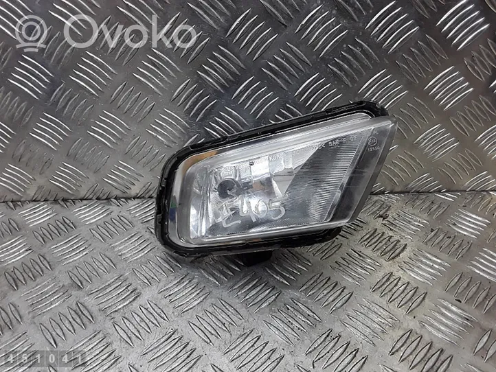 KIA Rio Światło przeciwmgłowe przednie 922021g6