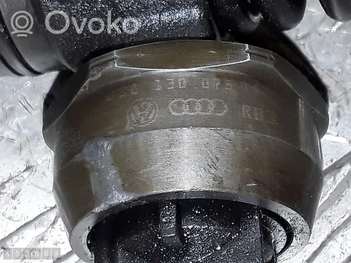 Volkswagen Eos Injecteur de carburant 038130073bq
