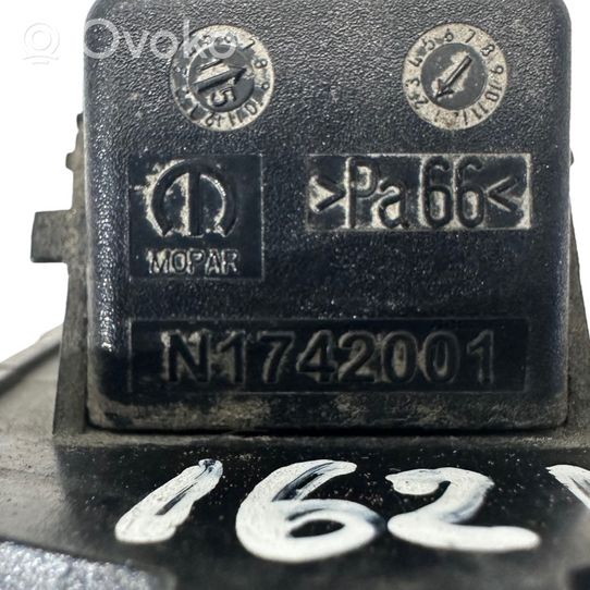Dodge Journey Sterownik / Moduł wentylatorów 68054677AA