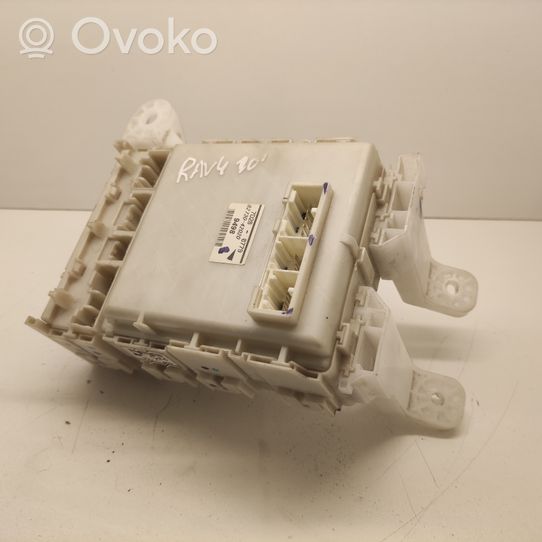 Toyota RAV 4 (XA30) Moduł / Sterownik zarządzania energią MPM 8273042020