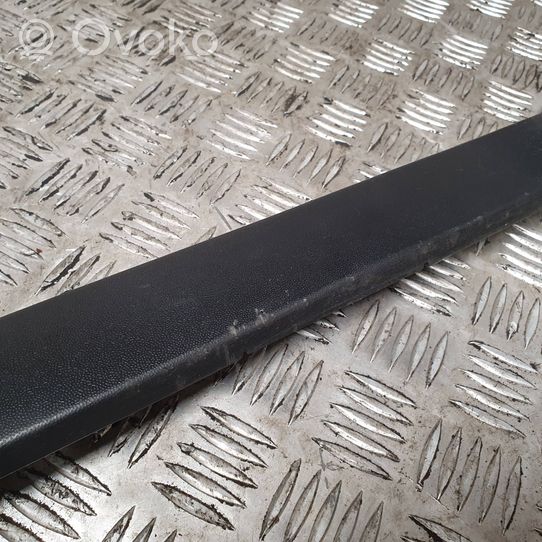 Volkswagen Scirocco Front door trim (molding) 1K8854939