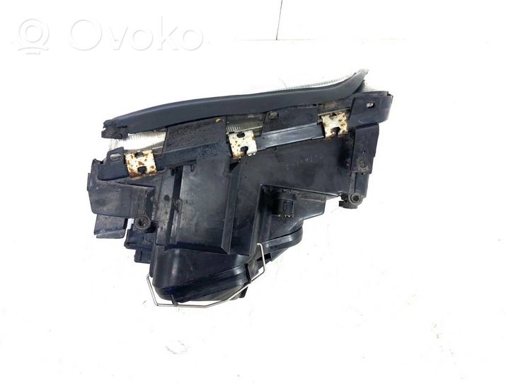 Audi A8 S8 D4 4H Lampa przednia 4A0941295