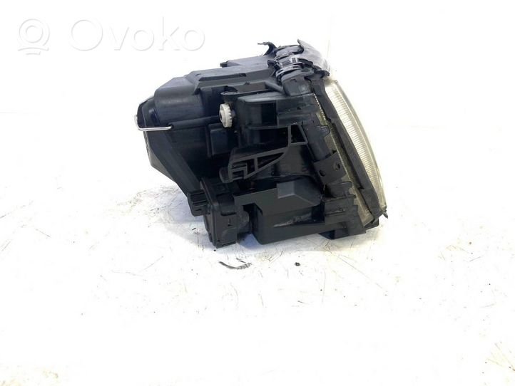 Audi A8 S8 D4 4H Phare frontale 4A0941295