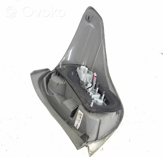 Toyota Verso Luci posteriori 815600F100