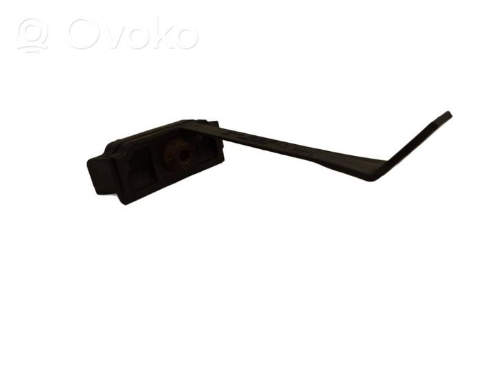 Audi A4 S4 B7 8E 8H Staffa di montaggio della batteria 8E0803123