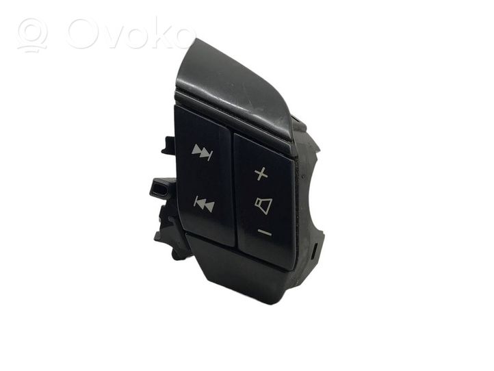 Volvo S60 Pulsanti/interruttori sul volante 1914290021A