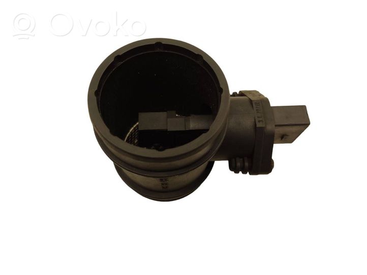 Volkswagen Polo Mass air flow meter 057906461A