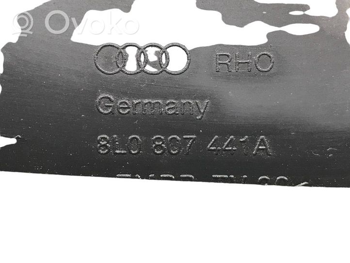 Audi A3 S3 8L Etuhinaussilmukan suojakansi 8L0807441A