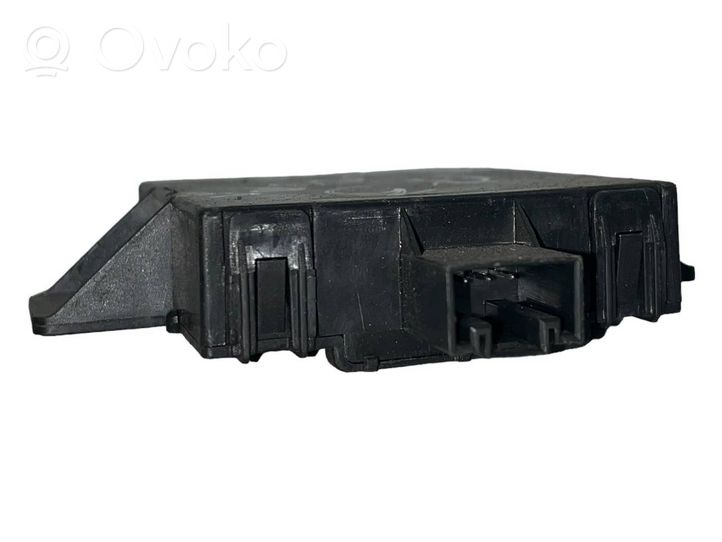 Audi A3 S3 A3 Sportback 8P Alarm control unit/module 1K0907719C