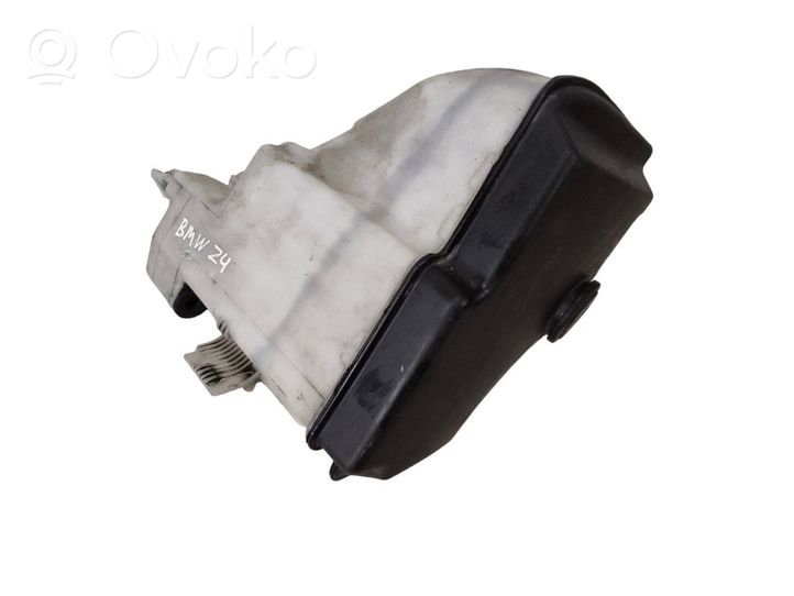 BMW Z4 E85 E86 Windshield washer fluid reservoir/tank 7110854