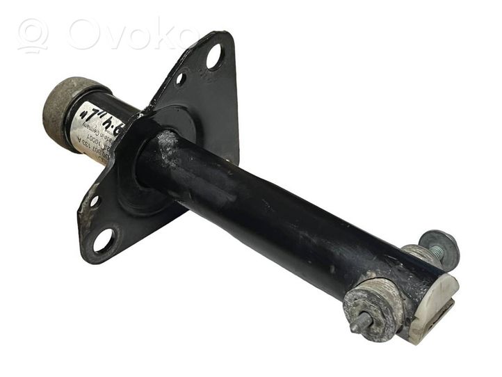 Audi A4 S4 B5 8D Smorzatore/ammortizzatore d’urto per paraurti anteriore 8D0807133A