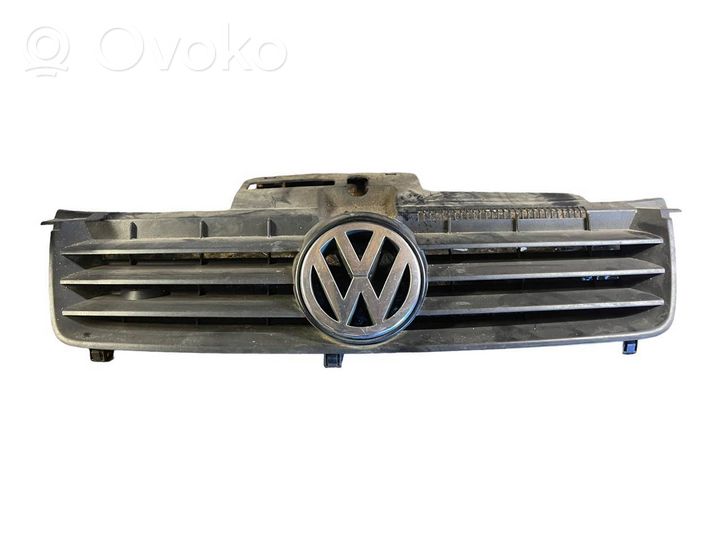 Volkswagen Polo Grille calandre supérieure de pare-chocs avant 6Q0853651C