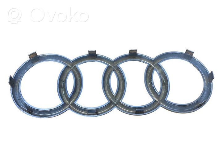 Audi A8 S8 D2 4D Manufacturer badge logo/emblem 4E0853605AA