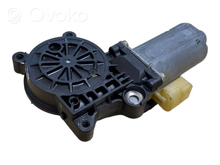 BMW 3 E46 Motorino alzacristalli della portiera anteriore 8362064