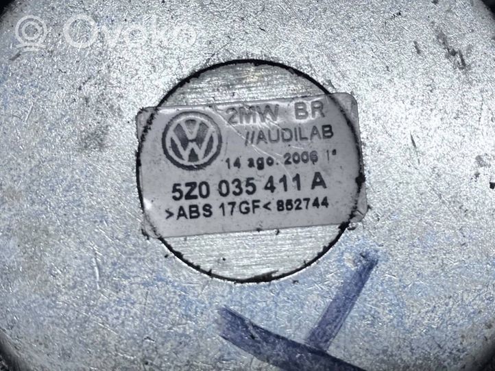 Volkswagen Fox Głośnik drzwi przednich 5Z0035411A