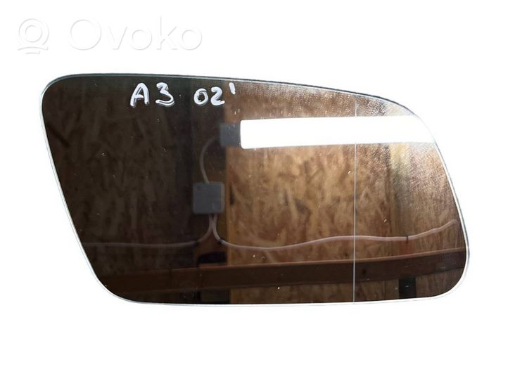 Audi A3 S3 8L Veidrodėlio stiklas 8D0857536AE