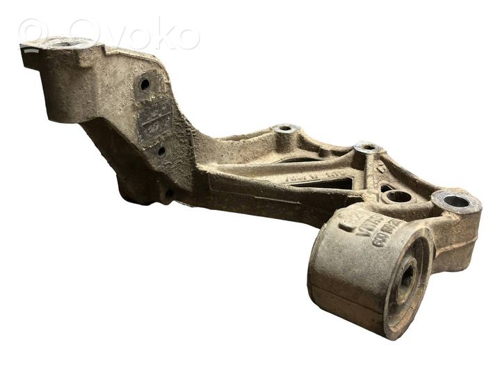 Volkswagen Polo IV 9N3 Braccio di controllo sospensione anteriore 6Q0199293D