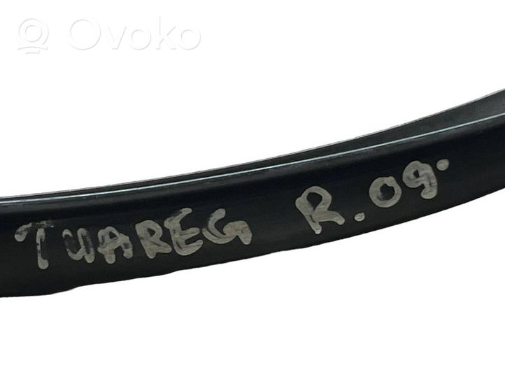 Volkswagen Touareg I Tuulilasin lista 7L6854328