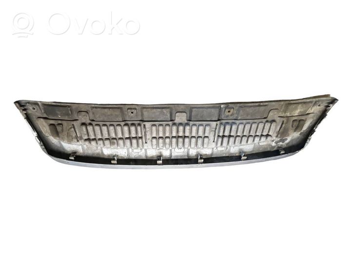 Audi Q7 4L Labbro del paraurti anteriore 4L0807733B