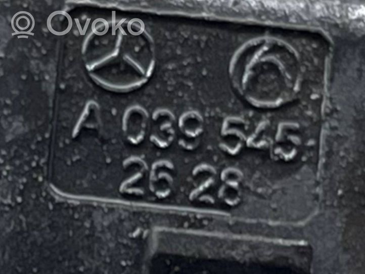 Mercedes-Benz E AMG W212 Etujarrusatula DAG740430