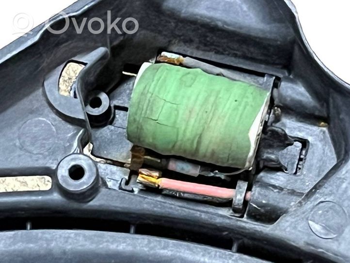 Opel Mokka Elektryczny wentylator chłodnicy 1096131