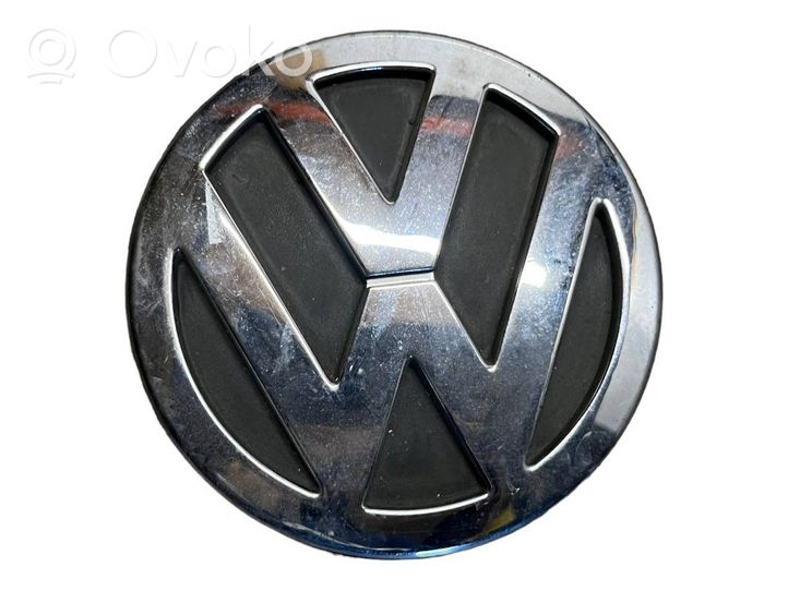 Volkswagen PASSAT B5.5 Emblemat / Znaczek 3B5853630